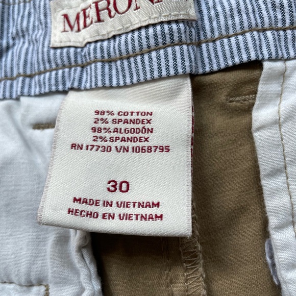 Like New Merona men’s shorts size 30 waist khak soft material side/back pockets - Picture 3 of 4